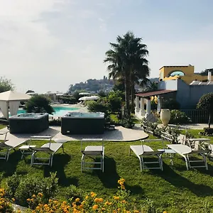 4* Hotel Bougainville