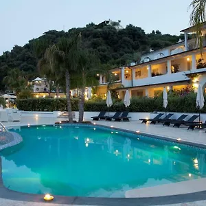 4* Hotel Mea - Aeolian Charme